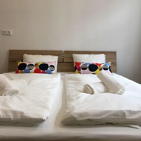 Appartement Cimburkova 9 *